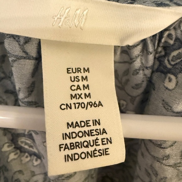 H&M blueish/gray baby doll dress - Picture 5 of 8